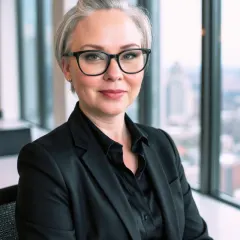 Portrait of Laura Madsen